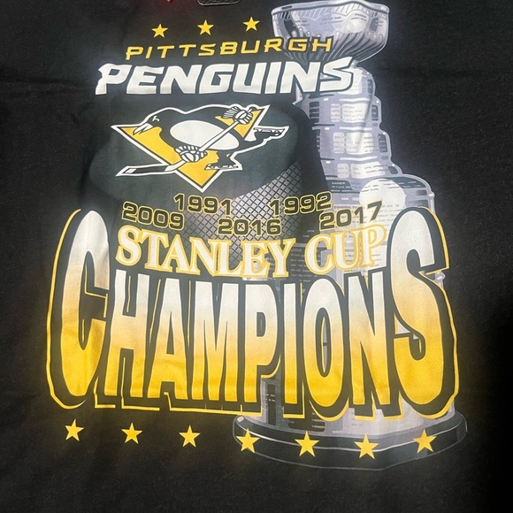 NHL Pittsburgh Penguins Cup Chase Tee - Picture 2 of 4